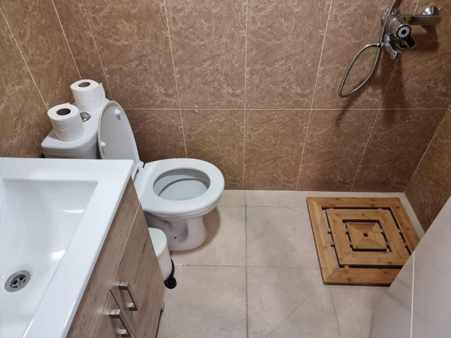 Apartamento דירת זוּגַג מפנקת עם מרפסת משגעת ונוף למפרץ. Eilat Exterior foto