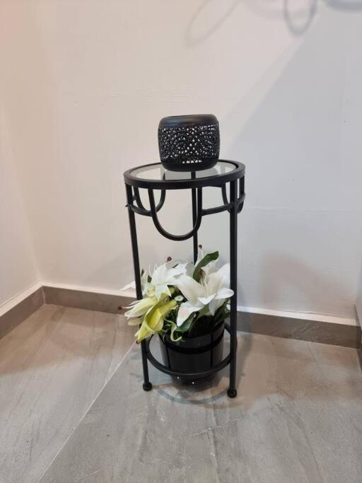 Apartamento דירת זוּגַג מפנקת עם מרפסת משגעת ונוף למפרץ. Eilat Exterior foto