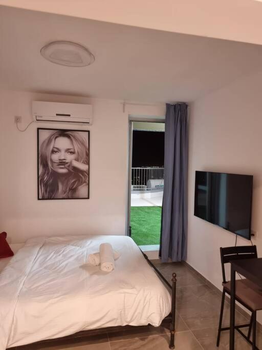 Apartamento דירת זוּגַג מפנקת עם מרפסת משגעת ונוף למפרץ. Eilat Exterior foto