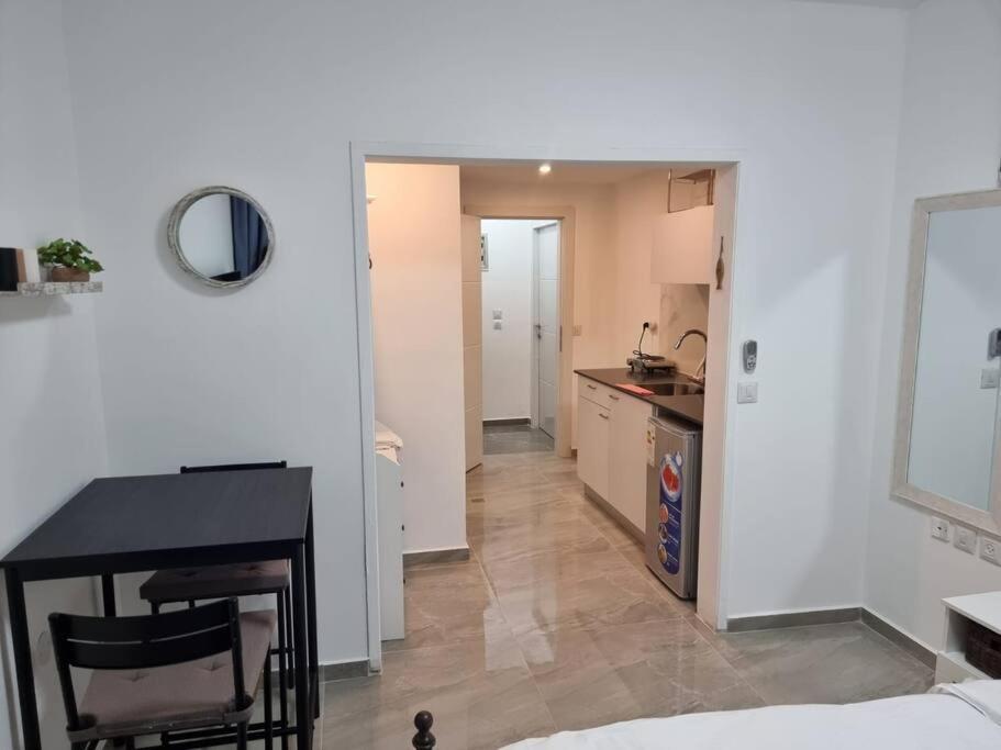 Apartamento דירת זוּגַג מפנקת עם מרפסת משגעת ונוף למפרץ. Eilat Exterior foto